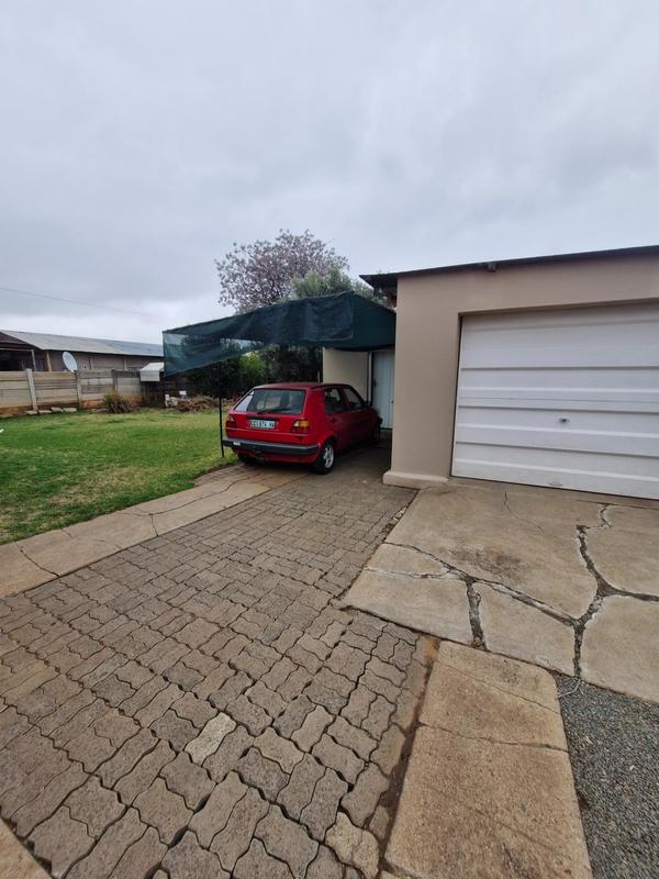 3 Bedroom Property for Sale in Vryburg North West